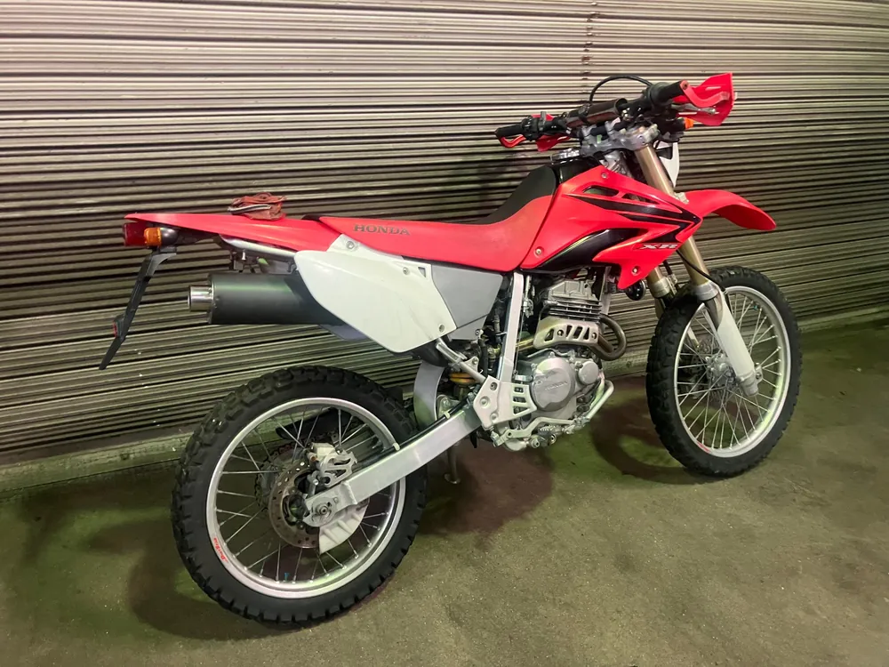 Honda XR250, красный, фото 4