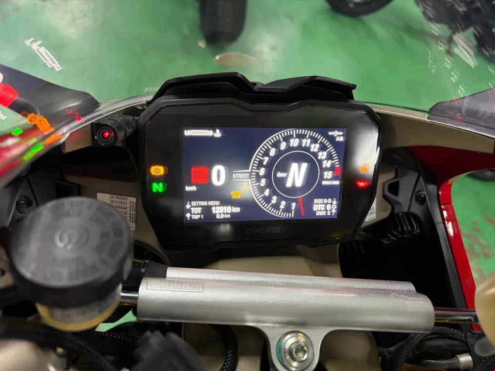 Ducati Paniga-Rev4S 2018, красный, фото 3