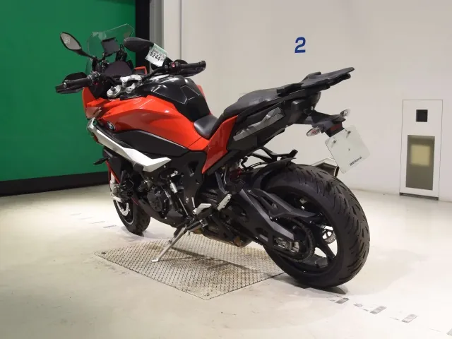 BMW S1000XR 2020, красный, фото 6
