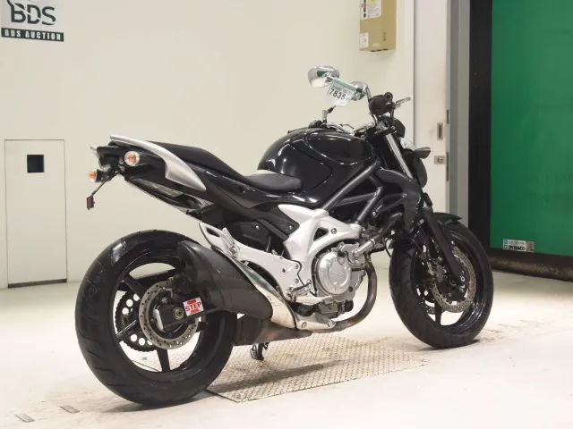 Suzuki Gladius 400 ABS 2010, чёрный, фото 5