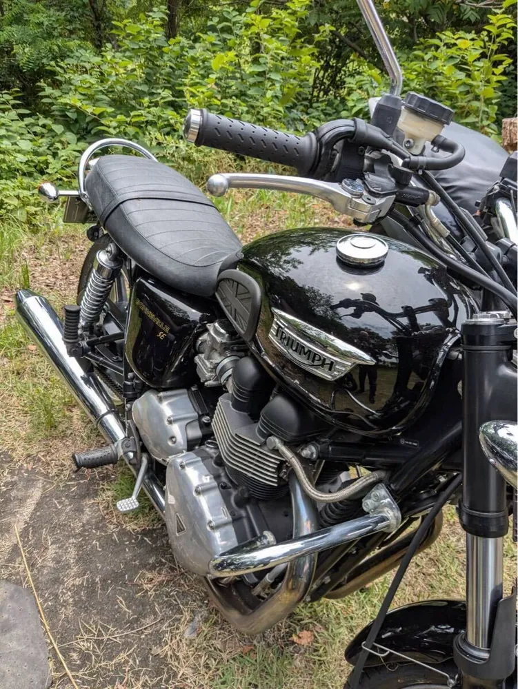 Triumph Bonneville SE 2012, фото 4