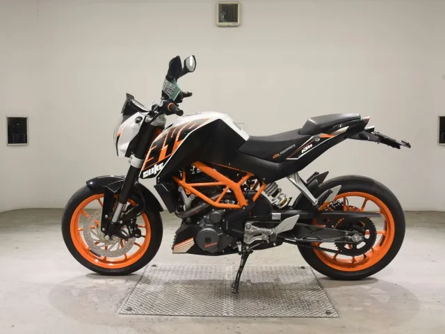 KTM 390 Duke 2014, white | orange, фото 2