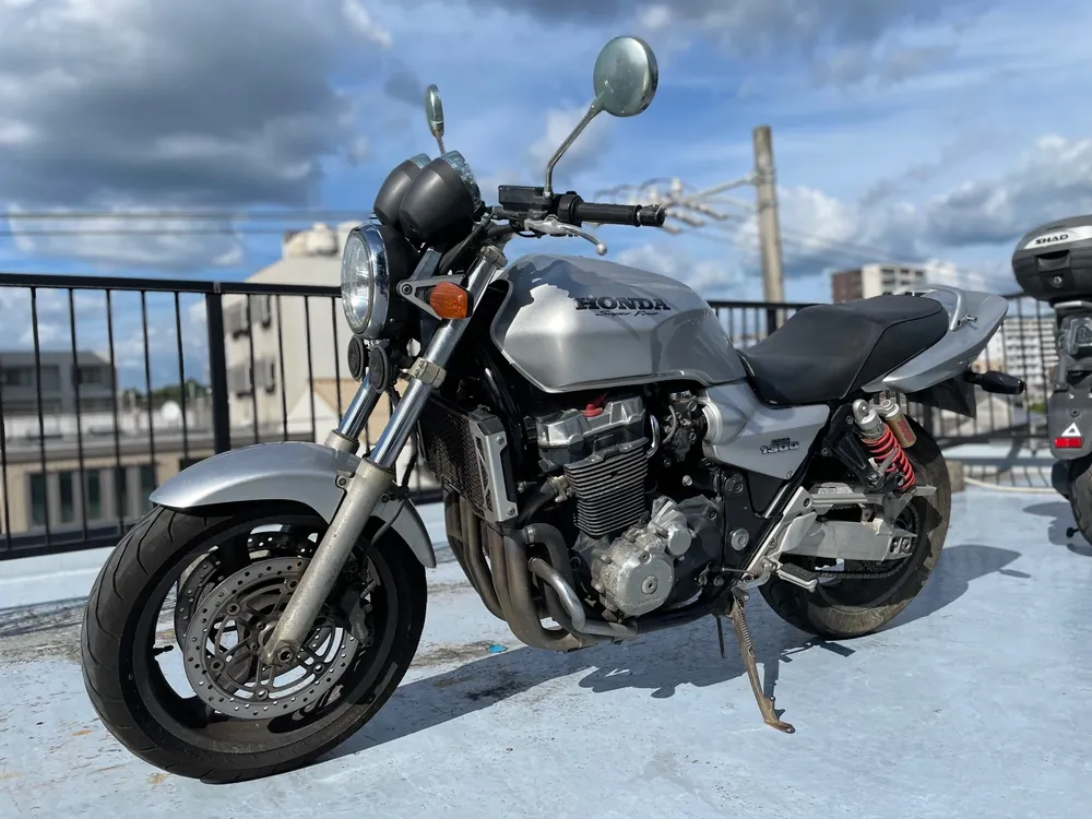 Honda CB1300SF 1999, серебристый, фото 3