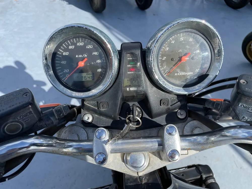 Honda CB1300SF 1999, серебристый, фото 5