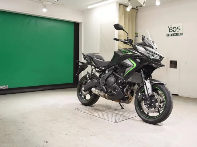 Kawasaki Versys 2026, black | gunmetal, фото 3