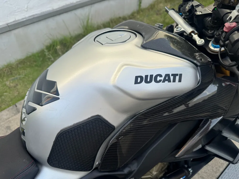 Ducati Ducati Street Fighter V4S из Японии, фото 13
