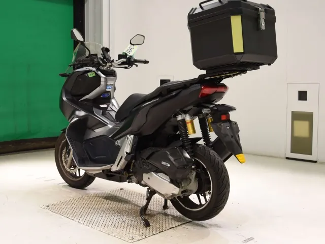 Honda ADV150, matt black, фото 6
