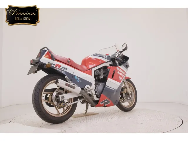 Suzuki GSX-R750 1986, white | red | blue, фото 5