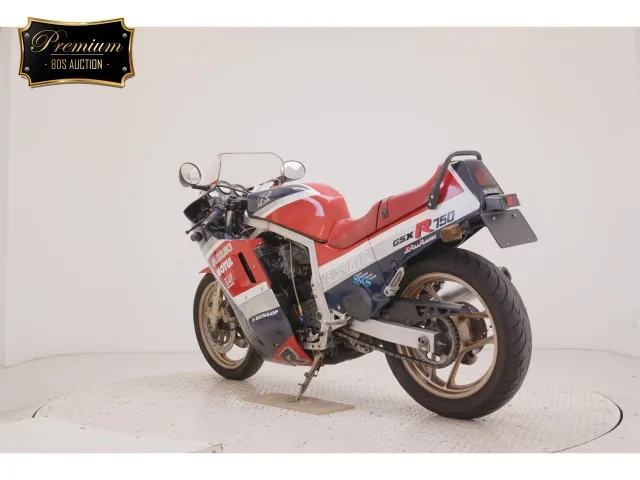 Suzuki GSX-R750 1986, white | red | blue, фото 6