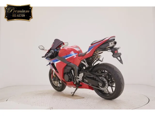 Honda CBR600RR 2025, white | red | blue, фото 6