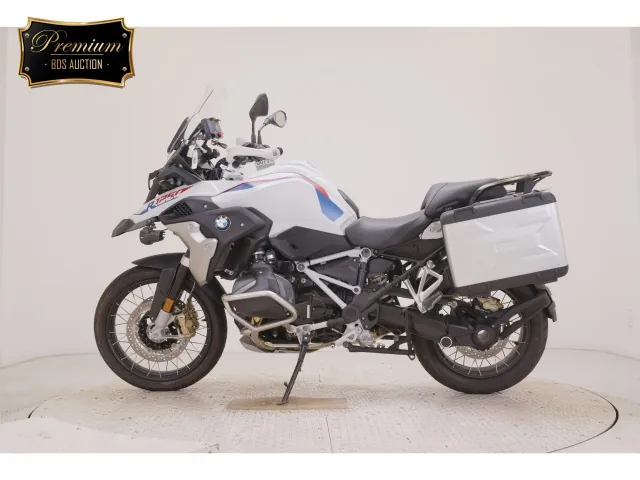 BMW R1250Gs 2023, white | red | blue, фото 2