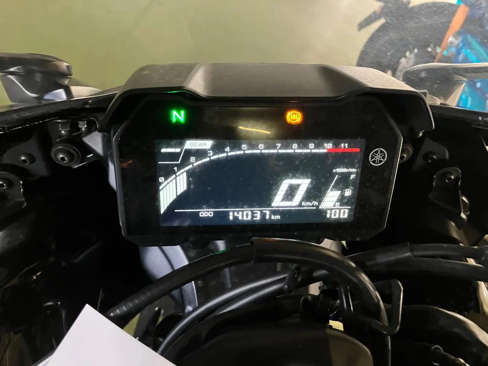Yamaha YZF-R7 2025, чёрный, фото 3