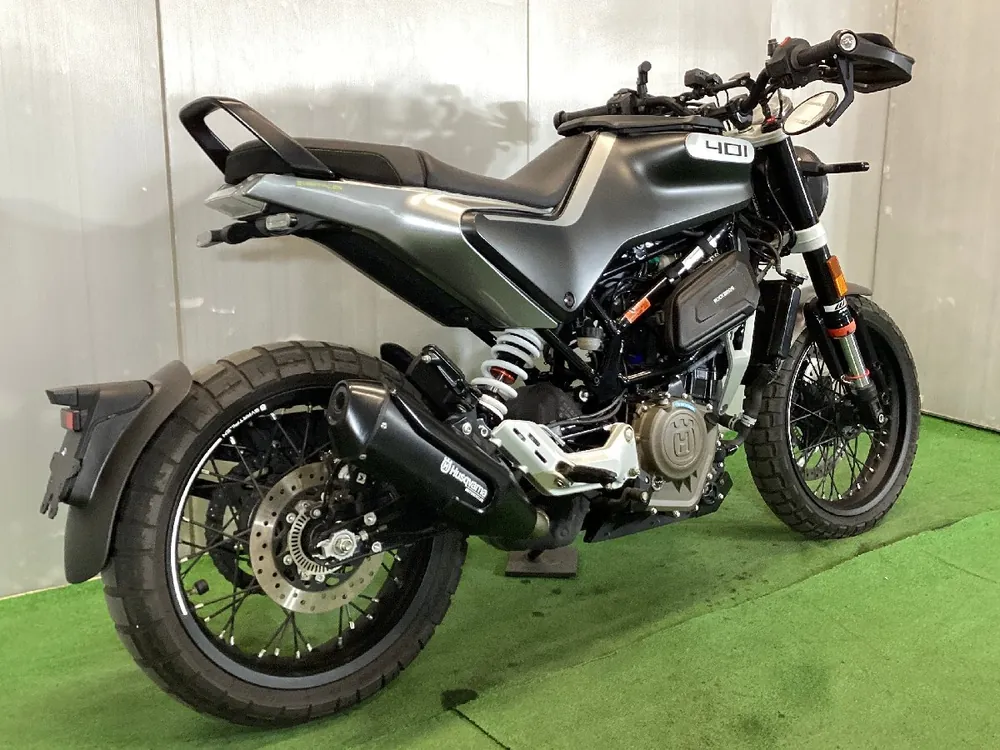 Husqvarna Svartpilen 401 2021, фото 4