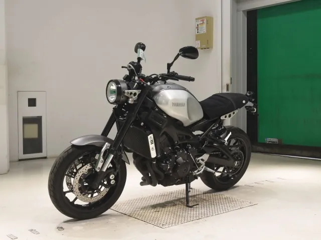 Yamaha XSR900 2020, matt silver, фото 4