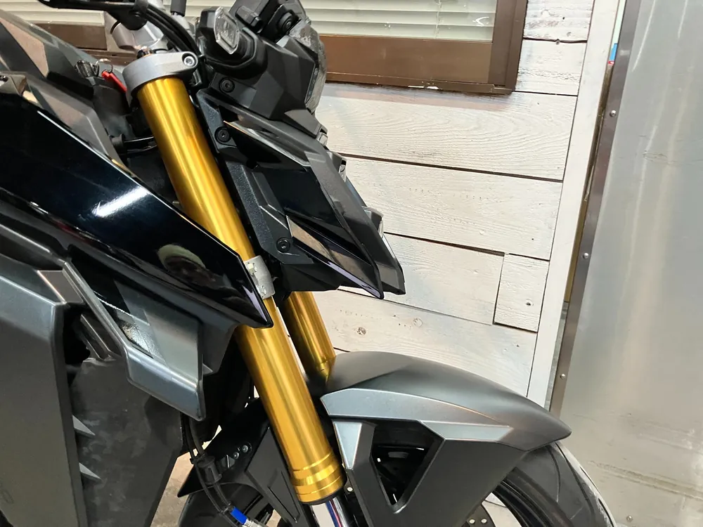 Suzuki GSX-S1000GX 2022, чёрный, фото 17