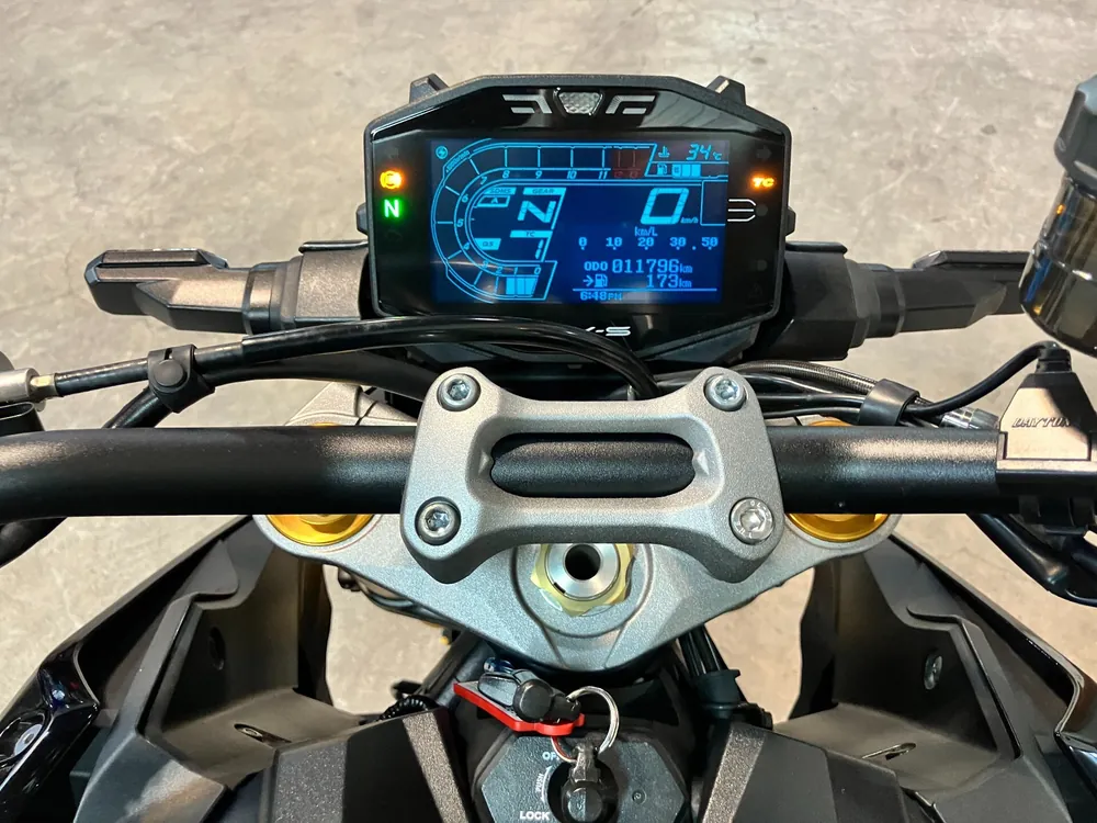 Suzuki GSX-S1000GX 2022, чёрный, фото 3