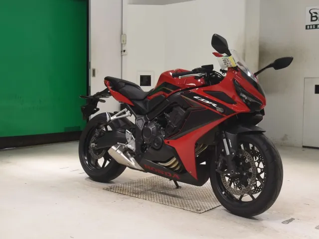 Honda CBR650R 2023, красный, чёрный, фото 3