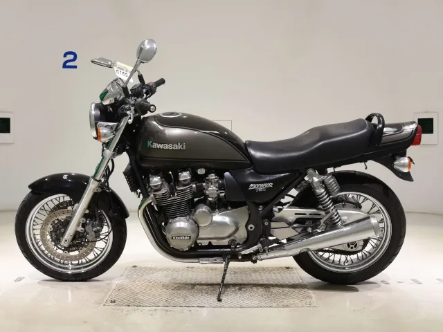 Kawasaki Zephyr750RS 2019, black | gunmetal, фото 2
