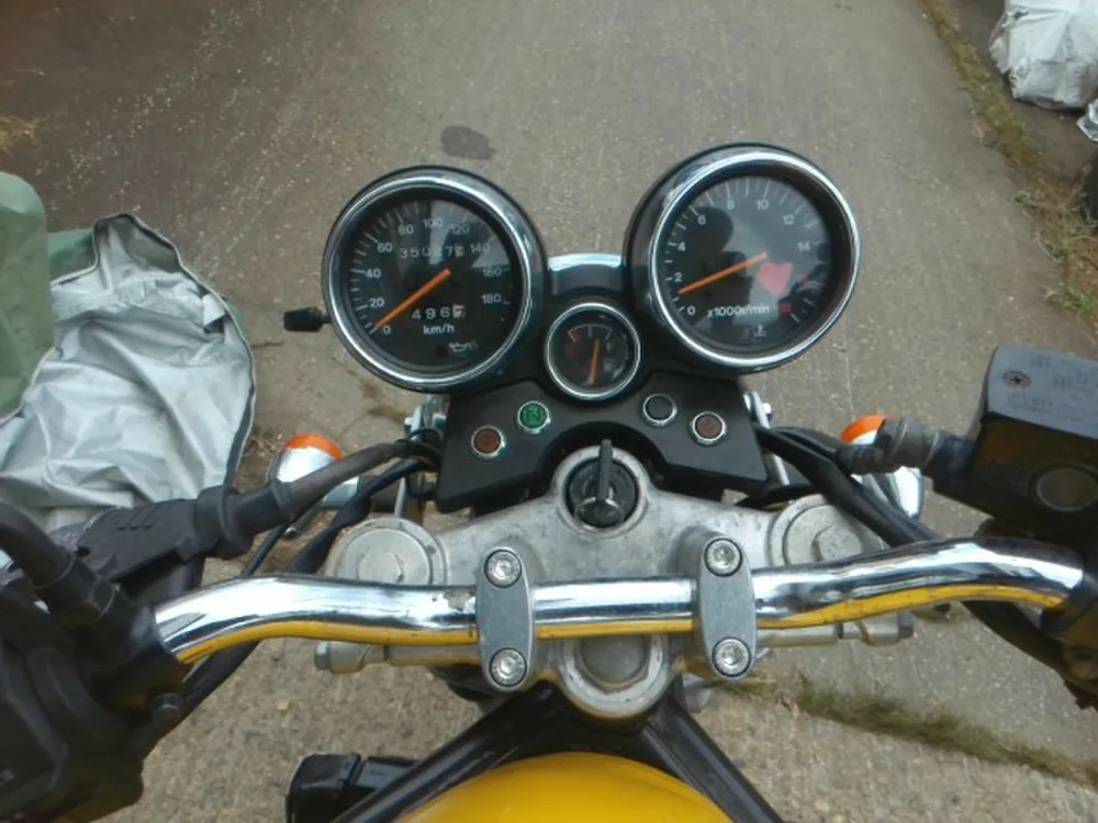 Suzuki Bandit 2020, красный, фото 3