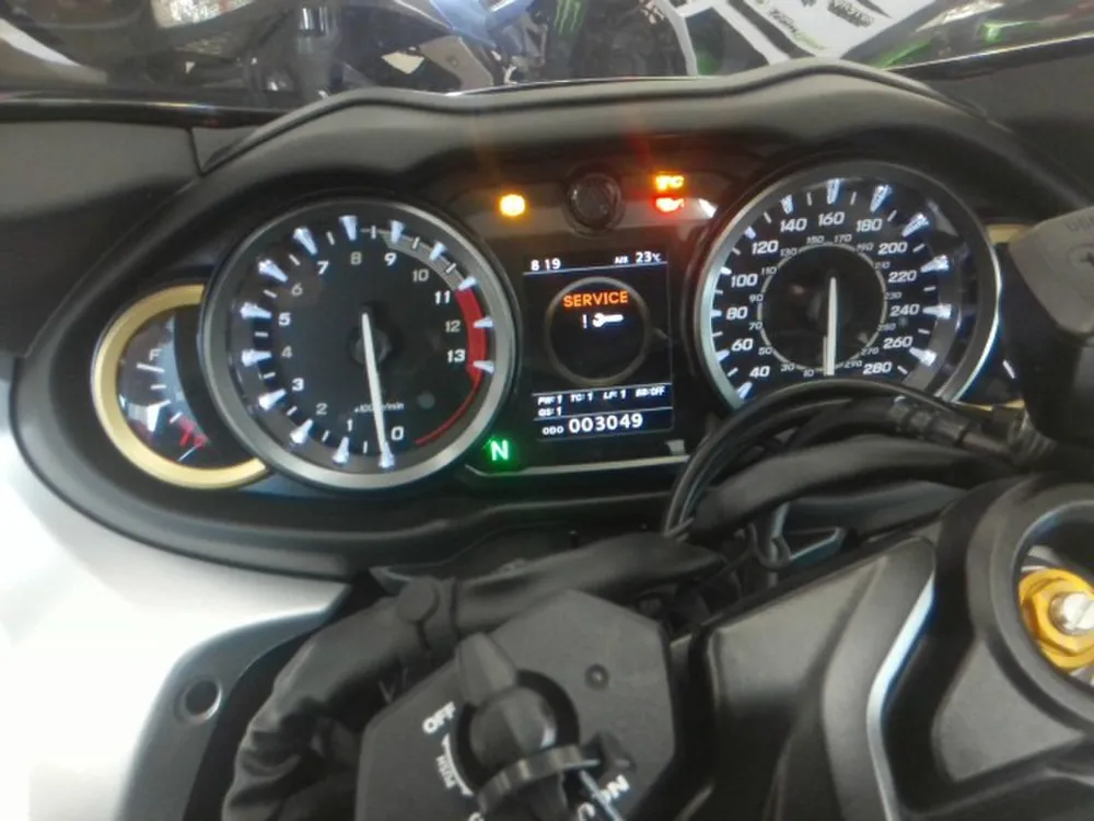 Suzuki Hayabusa 2021, mat silver, фото 3