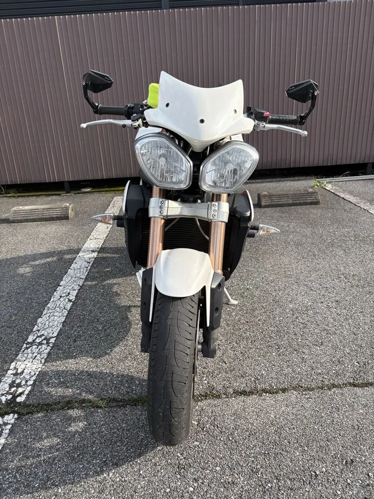 Triumph Speed Triple 1050 2011, фото 4