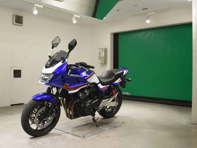 Honda CB400SB 2021, white | red | blue, фото 4