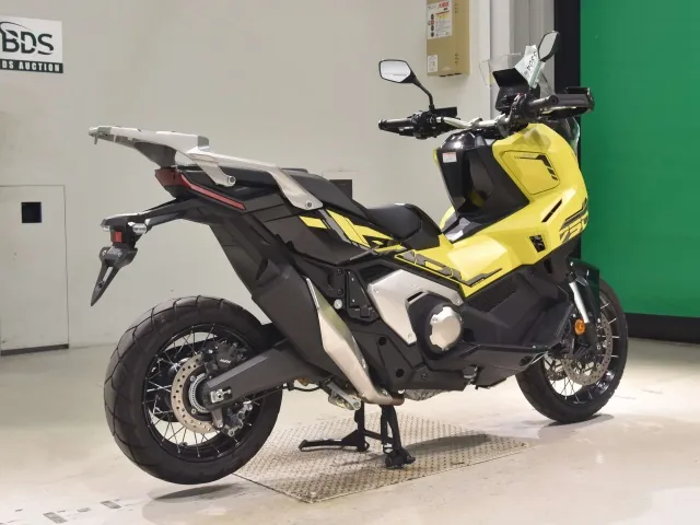 Honda X-ADV750 2025, чёрный, жёлтый, фото 5