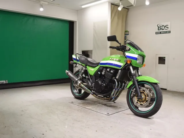 Kawasaki ZRX400-II 1999, зелёный, фото 3