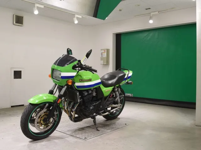 Kawasaki ZRX400-II 1999, зелёный, фото 4