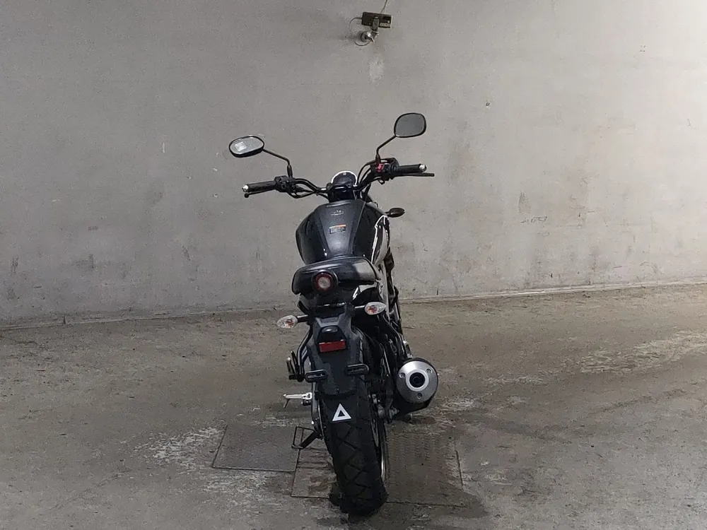 Yamaha XSR125, чёрный, фото 4