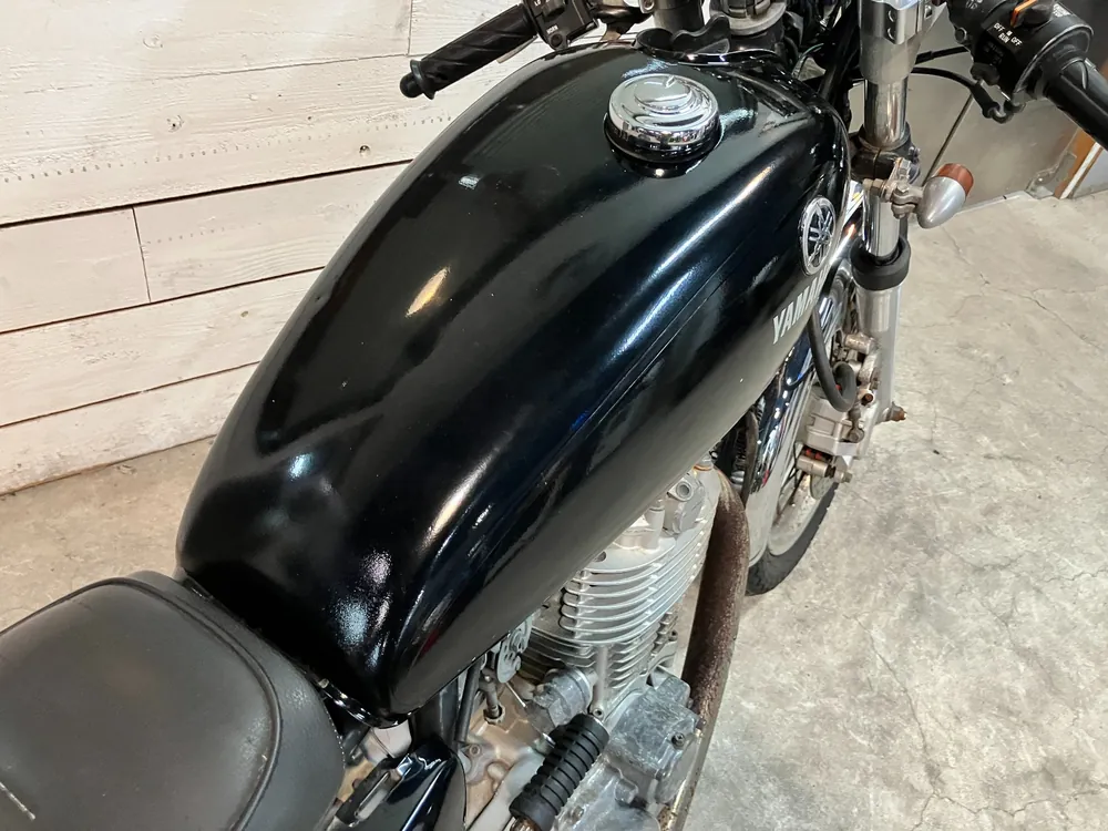 Yamaha SR400 2005, чёрный, фото 15