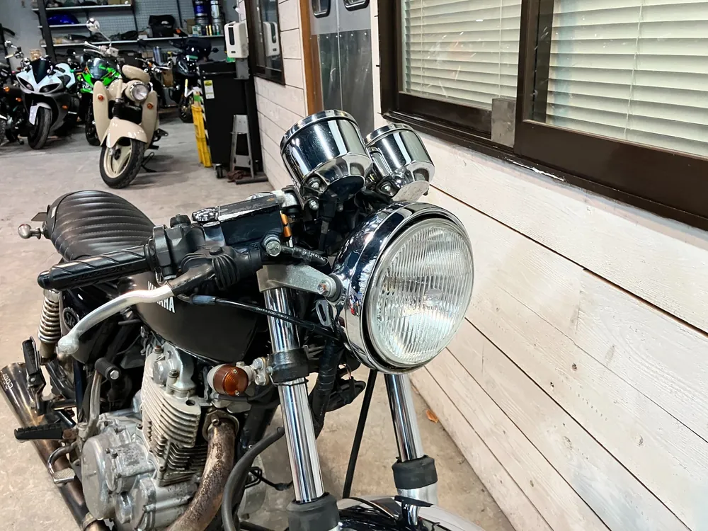 Yamaha SR400 2005, чёрный, фото 18