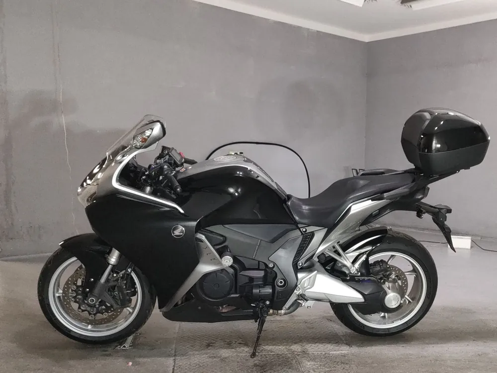 Honda Vfr1200Fd 2011, black/silver, фото 2
