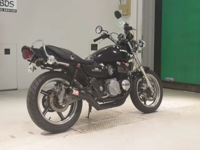 Kawasaki Zephyr 400 1996, чёрный, фото 5