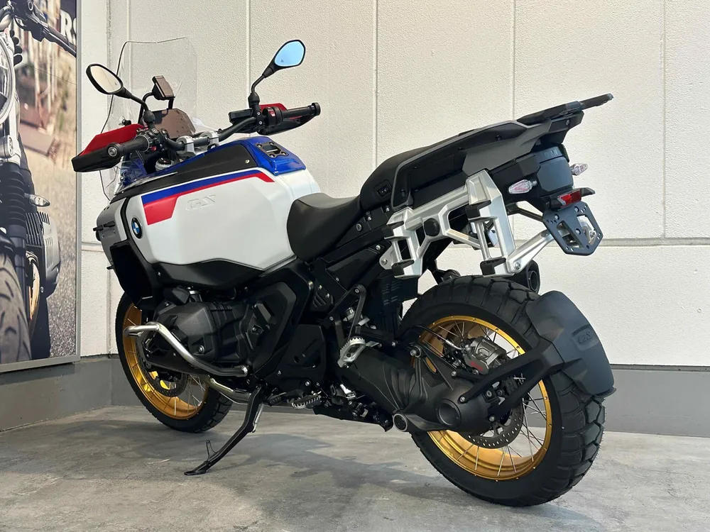 BMW R1300Gs Adv Asa 2026, white / blue, фото 3