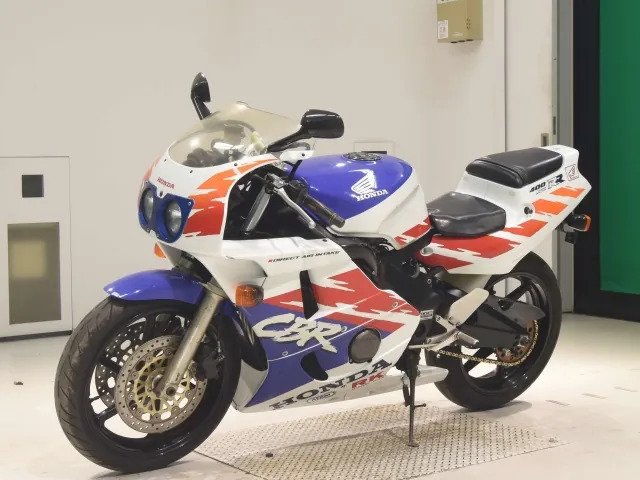 Honda CBR400RR 1994, white | blue, фото 4