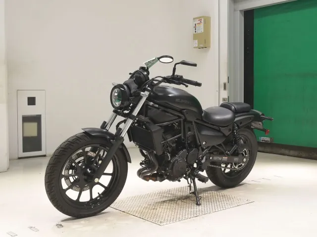 Kawasaki Eliminator 400SE 2025, matt black, фото 4