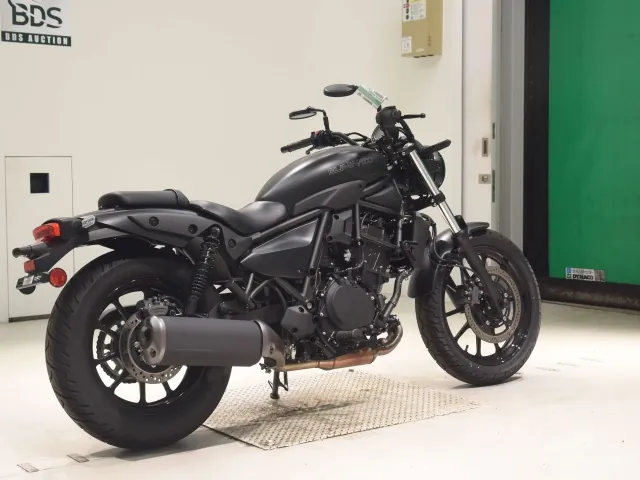 Kawasaki Eliminator 400SE 2025, matt black, фото 5