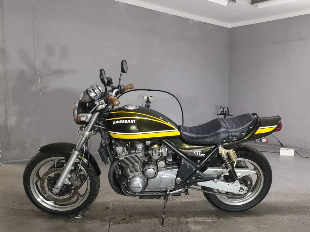 Kawasaki ZRX1100 1992, зелёный, фото 2