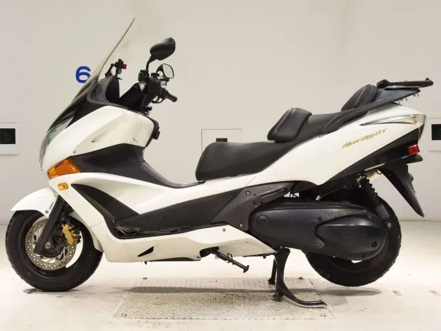 Honda Silverwing600Gt 2011, белый, фото 2