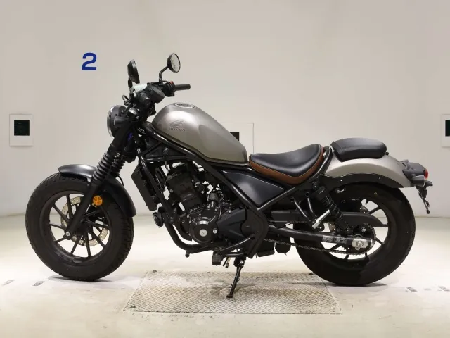 Honda Rebel 250, matt gun, фото 2