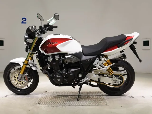 Honda CB1300 из Японии, фото 2