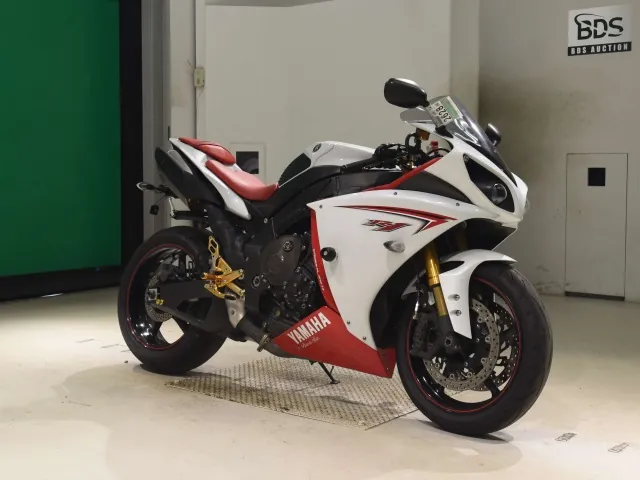Yamaha YZF-R1 2009, white | red, фото 3