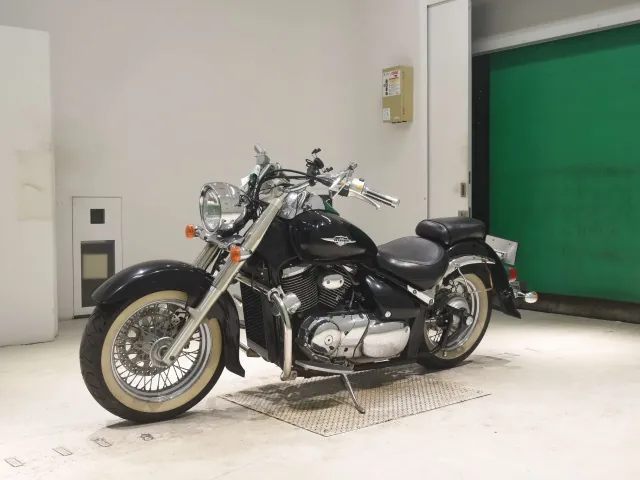 Suzuki Intruder 400 Classic 2008, чёрный, фото 4