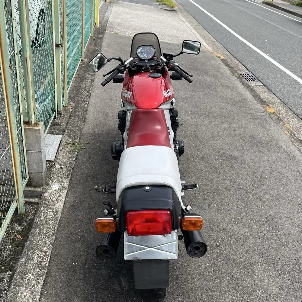 Suzuki GSX1100S Katana 1986, фото 10