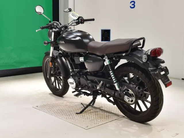Honda GB350S 2024, matt black, фото 6
