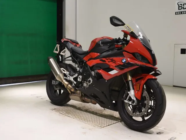 BMW S1000Rr 2023, красный, фото 3