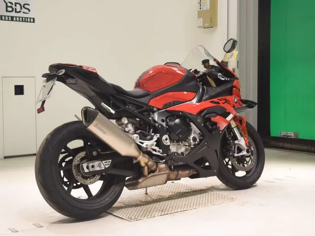 BMW S1000Rr 2023, красный, фото 5