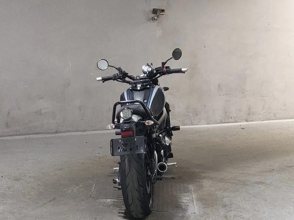 Yamaha XSR900 2017, silver / blue, фото 4