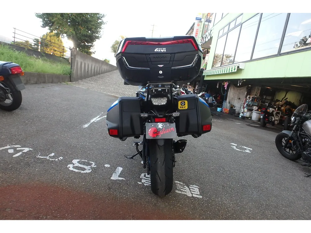 Suzuki GSX-S1000GX 2024, silver / blue, фото 8